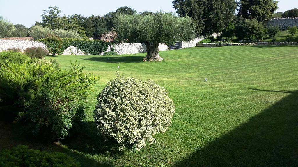 Masseria Luco Martina Franca Esterno foto