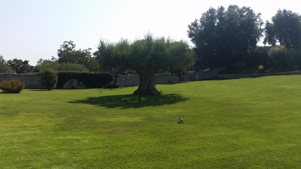 Masseria Luco Martina Franca Esterno foto